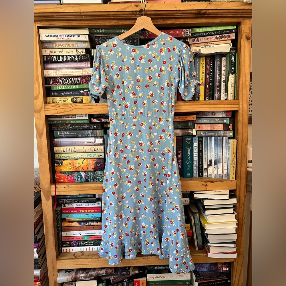 Faithfull The Brand - Emilia Midi Blue Jasmin Floral Knot Sleeve Dress